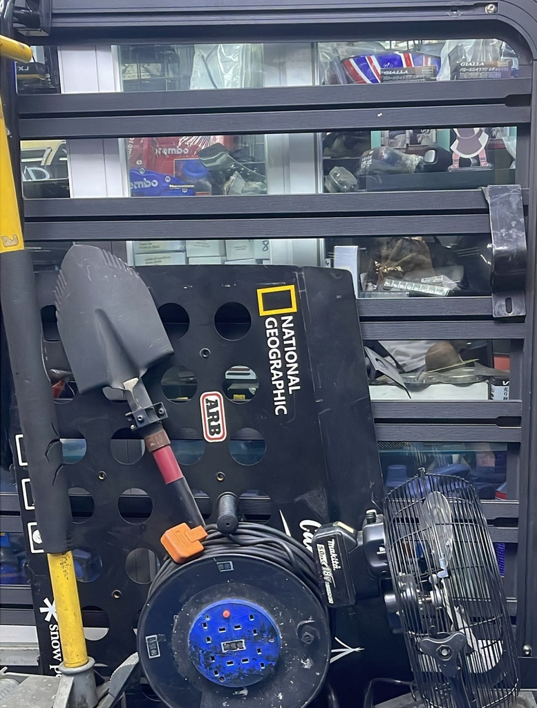 National （車頂架）